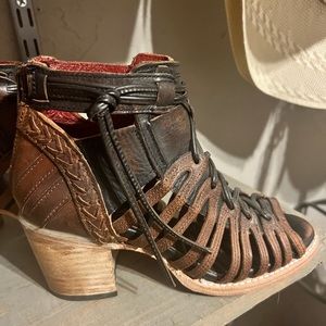 Freebird Wazee, Size 6 (fit like a 7)